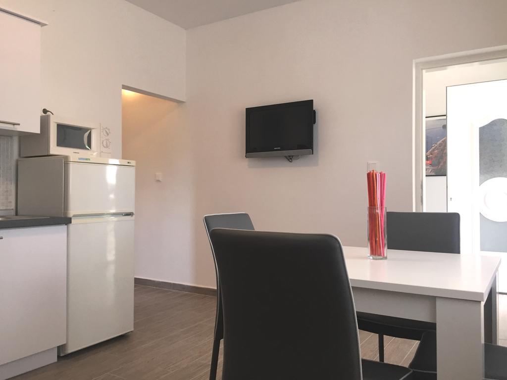 Apartments Valentino スペタルスカ・ドラガ エクステリア 写真
